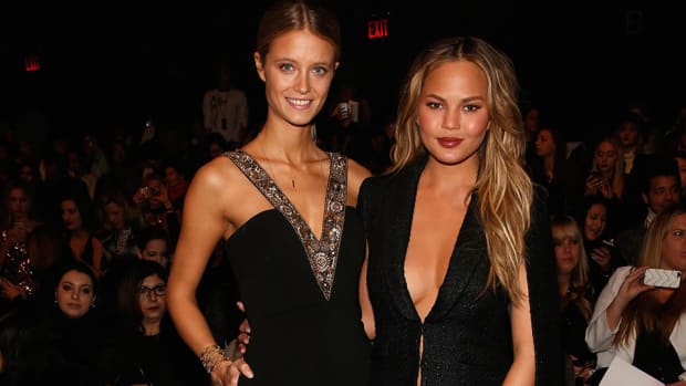 chrissy-teigen-kate-bock-nyfw-lead.jpg